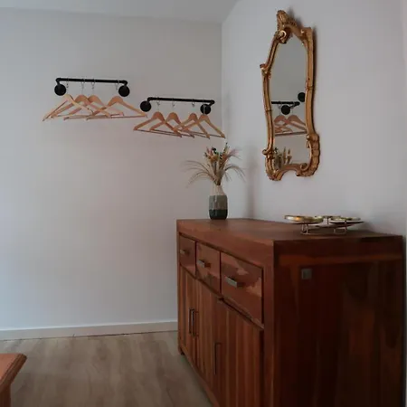 Robin-s-nest リューネブルク